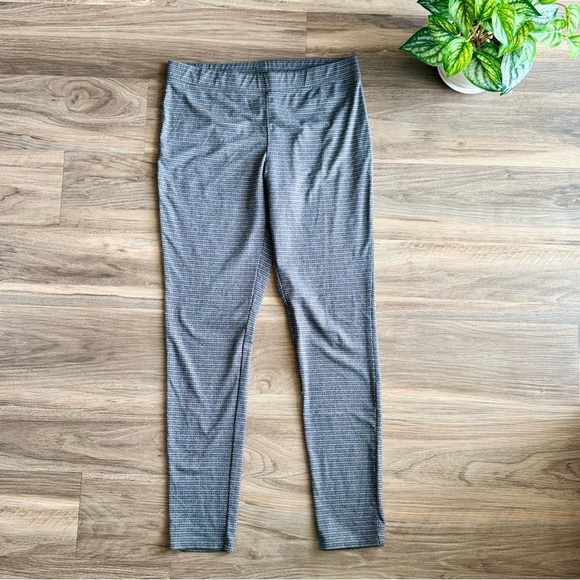 Express Micro-Pattern Stretch Medium Grey Pull-On Leggings – Size M - Picture 6 of 6